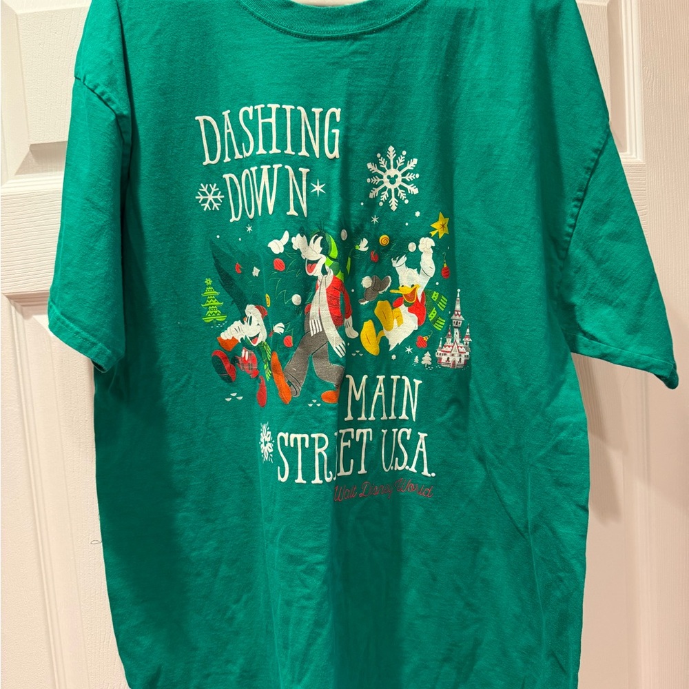 Disney Parks WDW holiday t-shirt 2xl